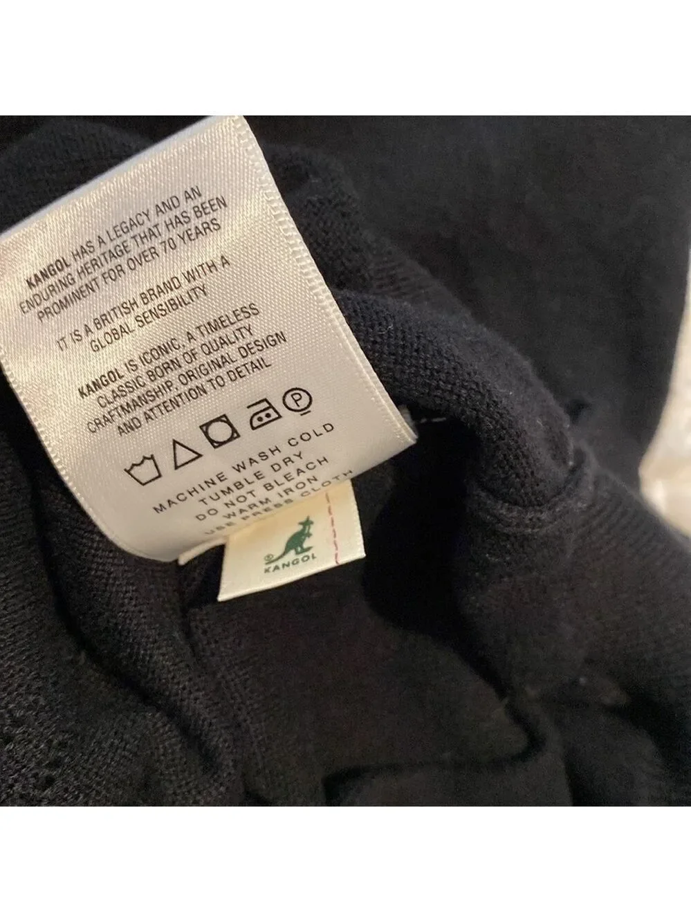 Kangol vintage Y2K black knit collared bowler sweater